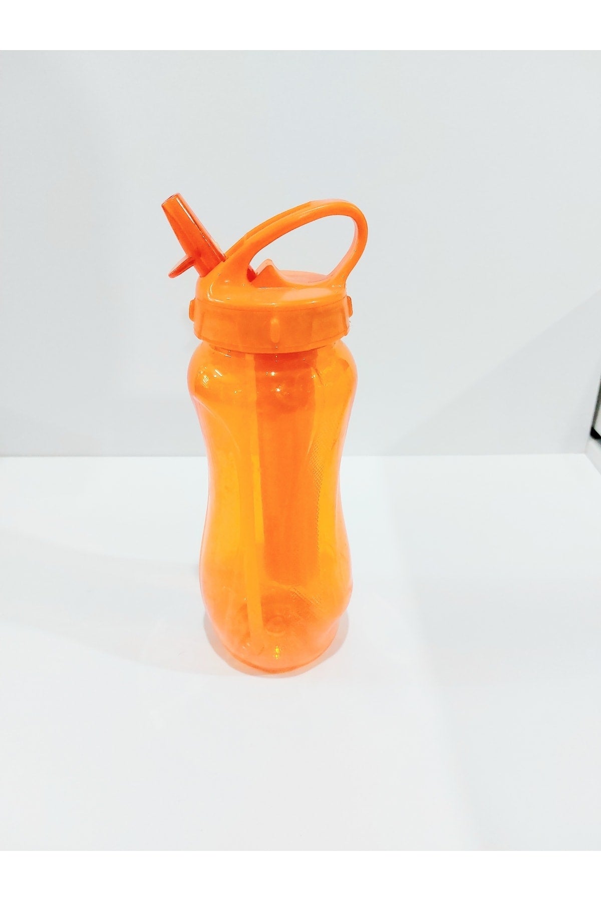Tritan Matara Suluk 600 Ml Koku Yapmaz Soğutucu-ısıtıcı Takma Aparatlı
