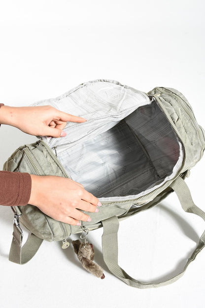 Ultra Hafif Su Geçirmez Gündelik Seyahat Spor Çanta Yükseklik 29 cm - En 44 cm - Genişlik 20 cm