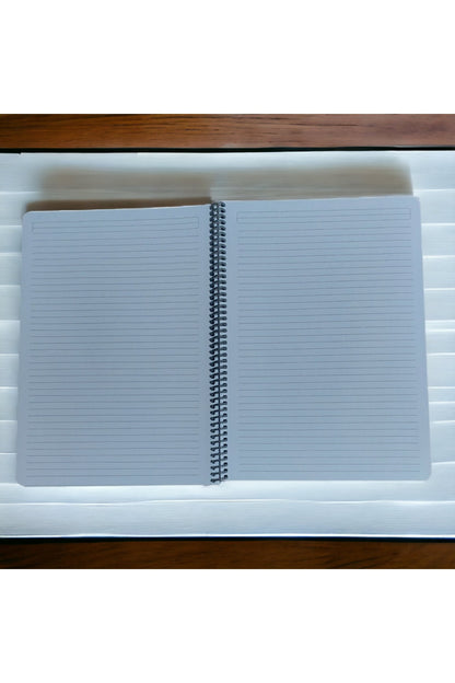 A4 BEYAZ KAPAK ÇİZGİLİ DEFTER 80 YAPRAK TELLİ PLASTİK KAPAK
